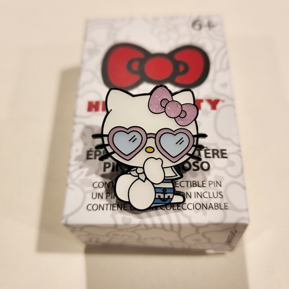 Loungefly Hello Kitty Glitter Mermaid Blind Box Enamel Pin Sailor Glasses Opened - Picture 1 of 9